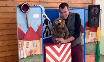 Verkehrserziehung mit dem "Verkehrszauberer"